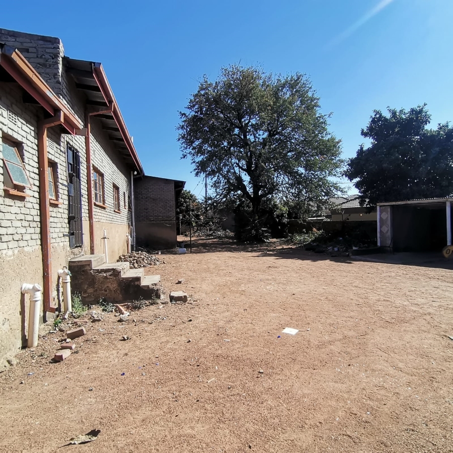 Commercial Property for Sale in Lethlabile North West